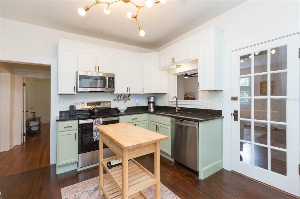 На продажу: $540,000 (3 спален, 2 ванн, 1488 Квадратных фут)