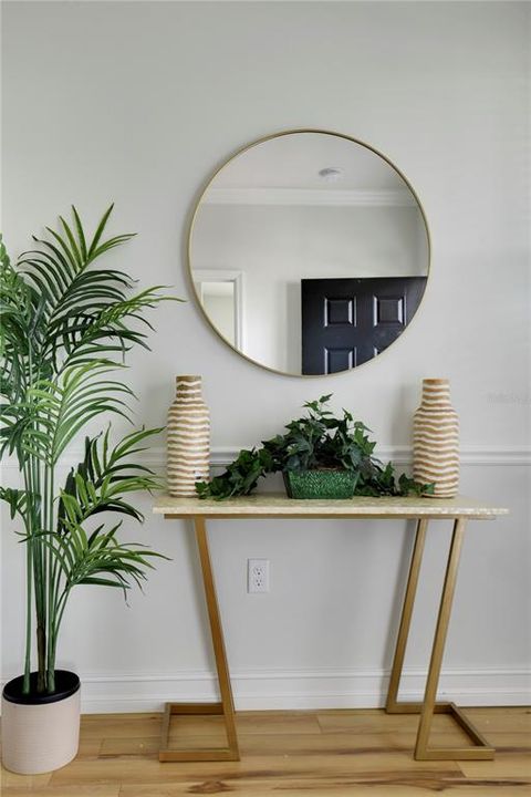 For Sale: $389,000 (2 beds, 1 baths, 1066 Square Feet)