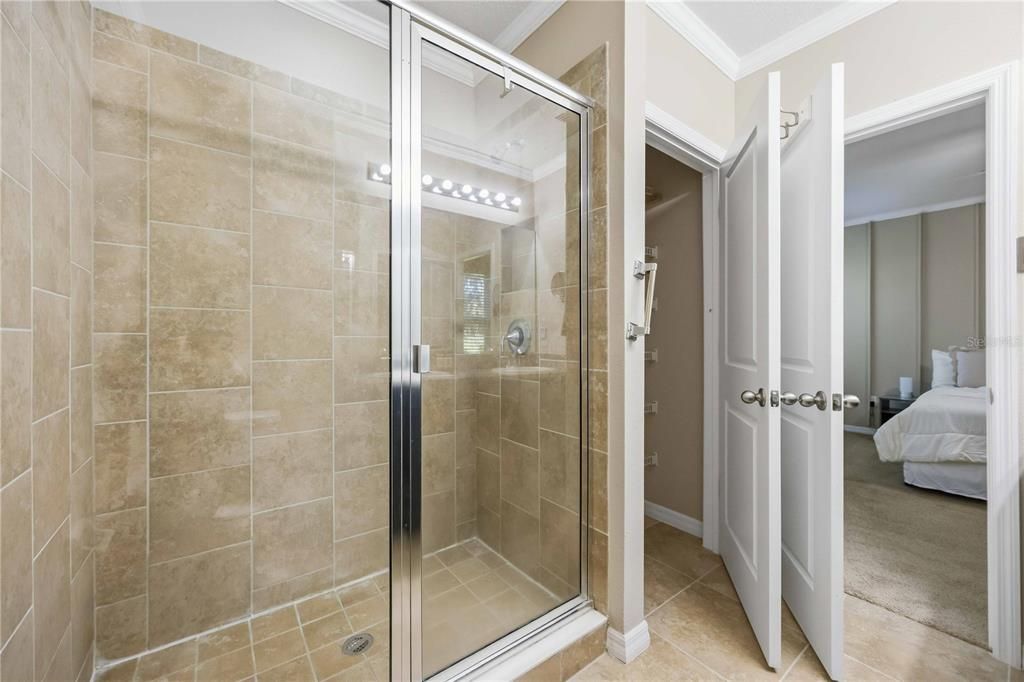 На продажу: $365,000 (3 спален, 2 ванн, 1714 Квадратных фут)