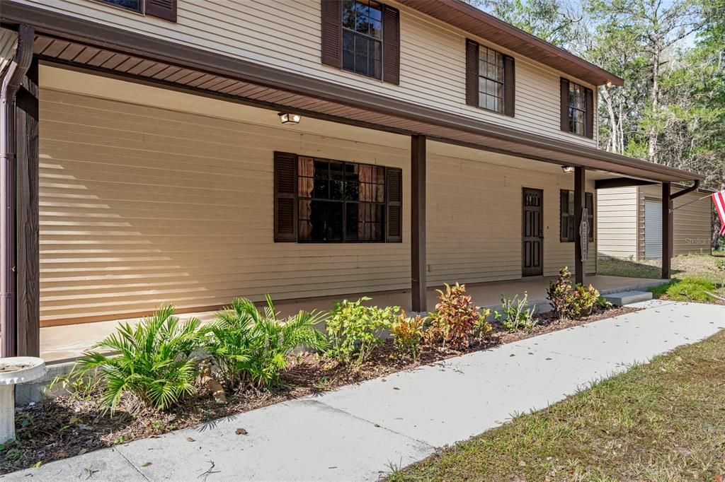 For Sale: $600,000 (3 beds, 2 baths, 2288 Square Feet)