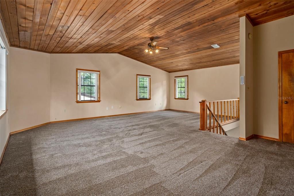 For Sale: $600,000 (3 beds, 2 baths, 2288 Square Feet)