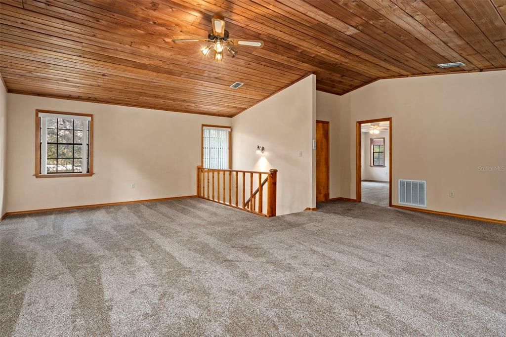 For Sale: $600,000 (3 beds, 2 baths, 2288 Square Feet)