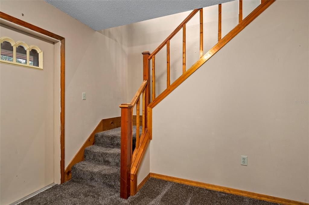 For Sale: $600,000 (3 beds, 2 baths, 2288 Square Feet)