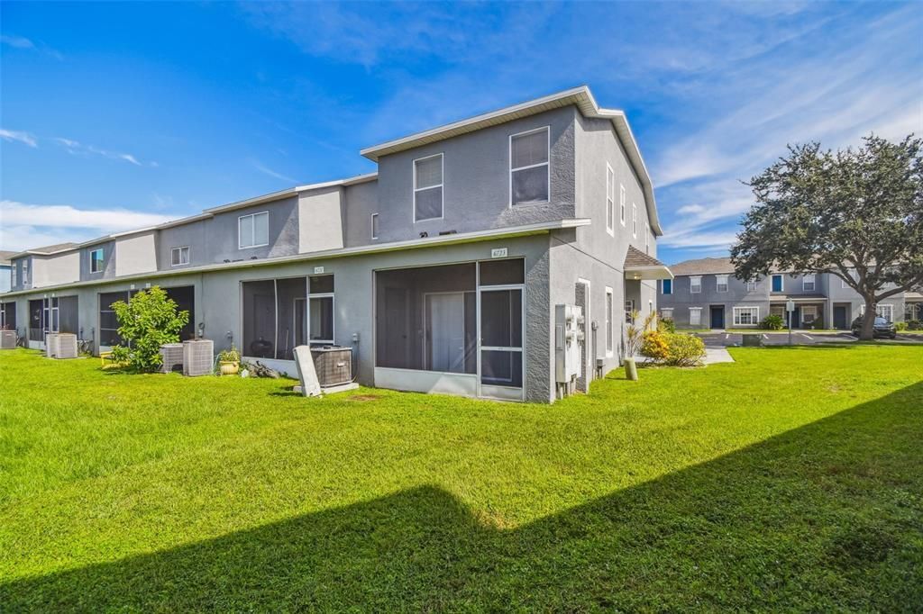 For Rent: $2,000 (4 beds, 3 baths, 1576 Square Feet)