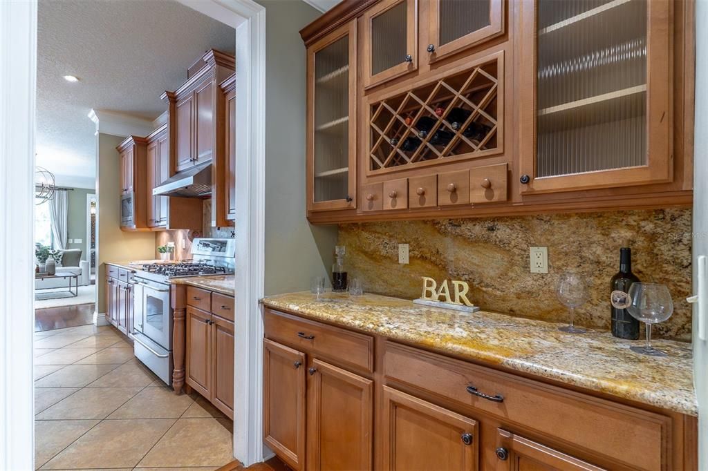 En Venta: $1,550,000 (5 camas, 4 baños, 4773 Pies cuadrados)