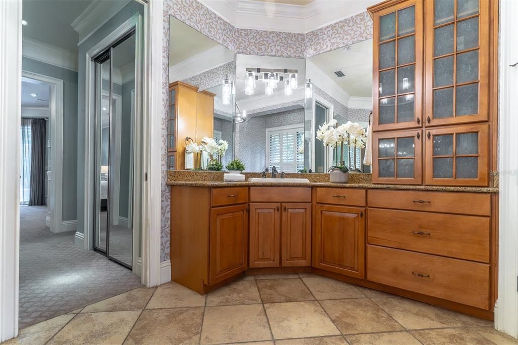 En Venta: $1,550,000 (5 camas, 4 baños, 4773 Pies cuadrados)