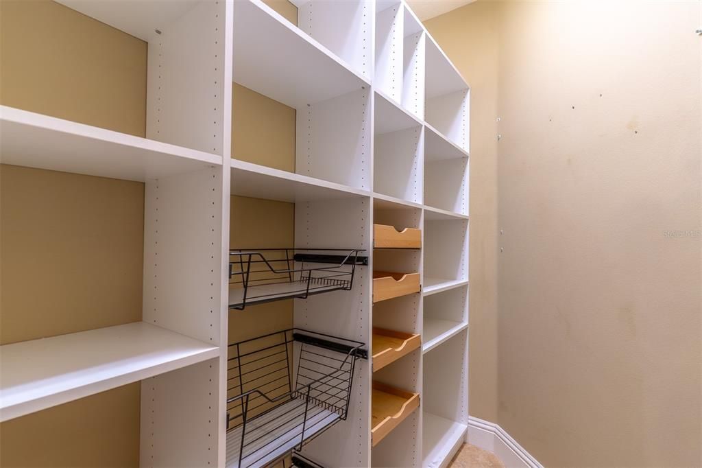 En Venta: $1,550,000 (5 camas, 4 baños, 4773 Pies cuadrados)