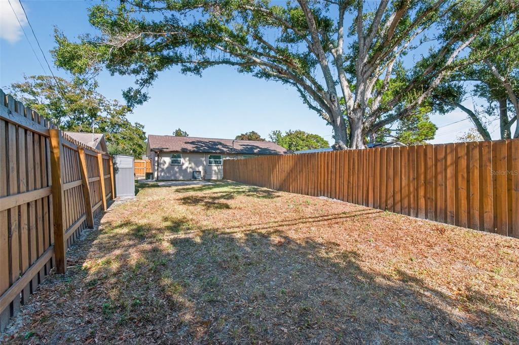 En Venta: $425,000 (4 camas, 0 baños, 1575 Pies cuadrados)