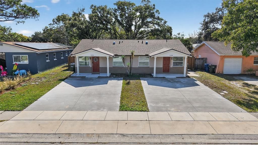 En Venta: $425,000 (4 camas, 0 baños, 1575 Pies cuadrados)