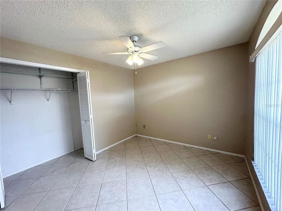 На продажу: $329,000 (3 спален, 2 ванн, 1260 Квадратных фут)