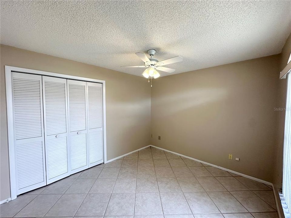 На продажу: $329,000 (3 спален, 2 ванн, 1260 Квадратных фут)