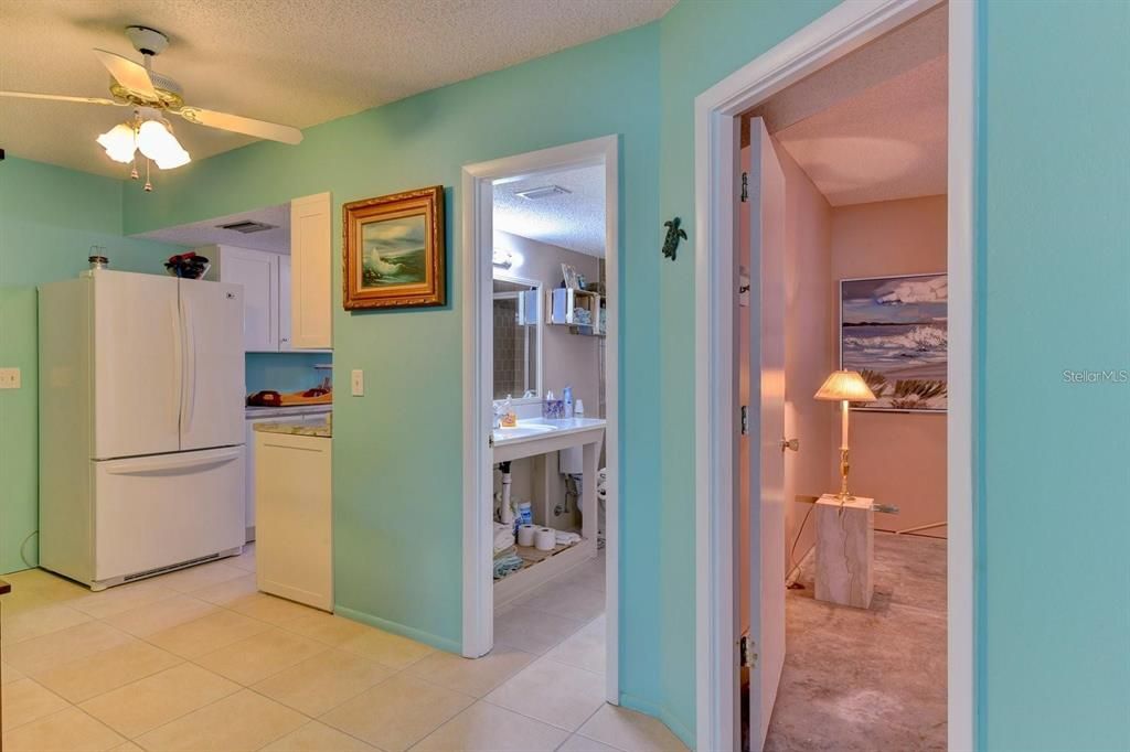 待售: $1,100,000 (4 贝兹, 3 浴室, 2956 平方英尺)