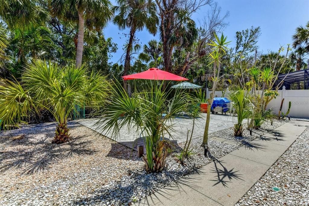 待售: $1,100,000 (4 贝兹, 3 浴室, 2956 平方英尺)