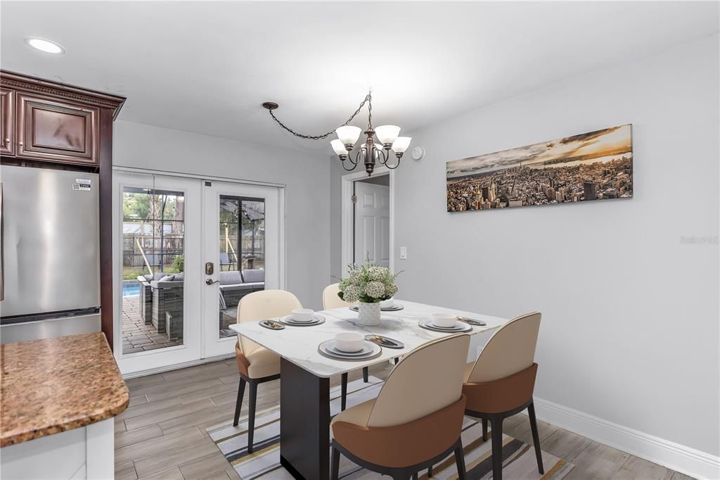 待售: $480,000 (4 贝兹, 3 浴室, 1809 平方英尺)