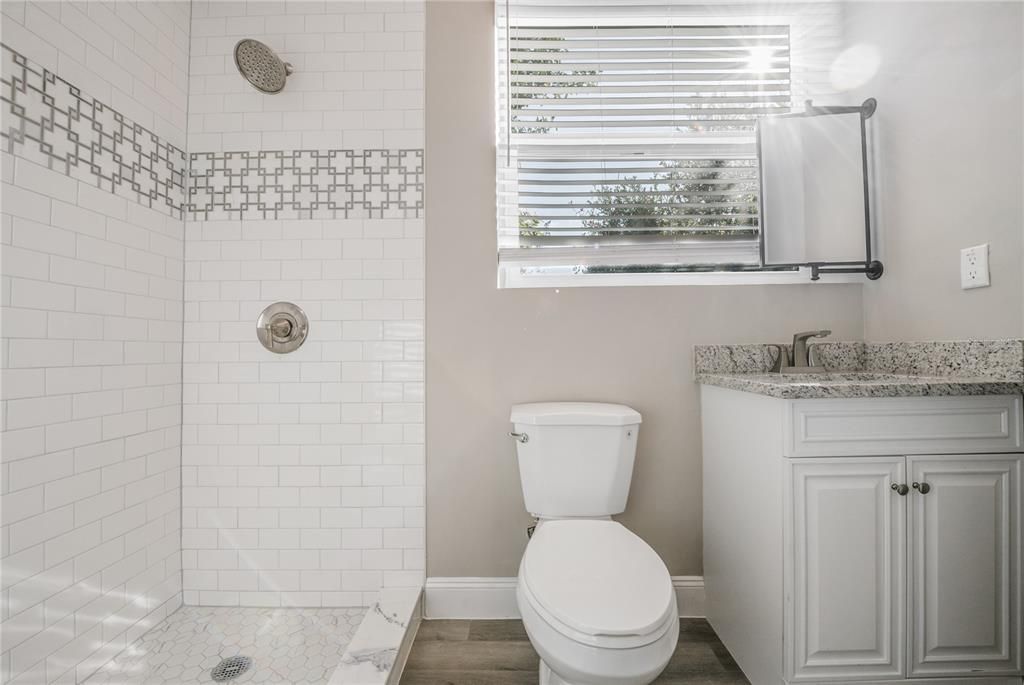 En Venta: $470,000 (3 camas, 2 baños, 1351 Pies cuadrados)