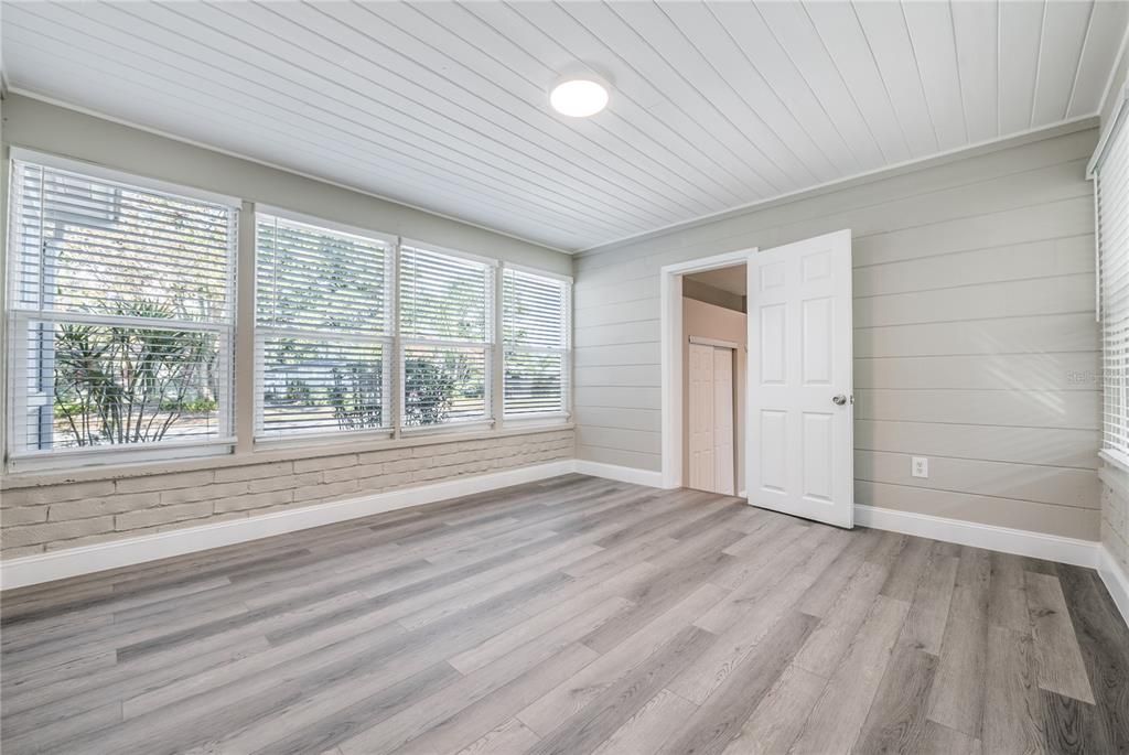 En Venta: $470,000 (3 camas, 2 baños, 1351 Pies cuadrados)