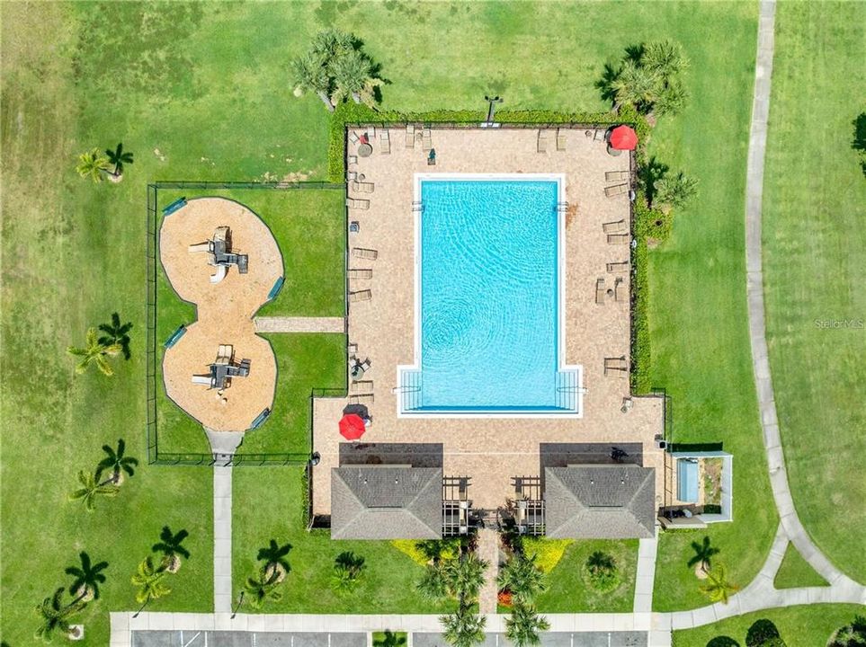 En Venta: $300,000 (3 camas, 2 baños, 1852 Pies cuadrados)