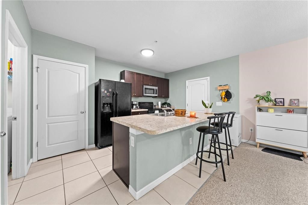 En Venta: $300,000 (3 camas, 2 baños, 1852 Pies cuadrados)