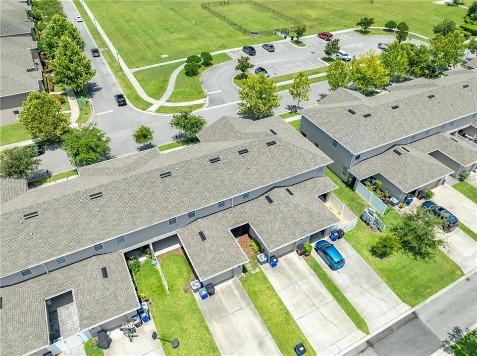 En Venta: $300,000 (3 camas, 2 baños, 1852 Pies cuadrados)