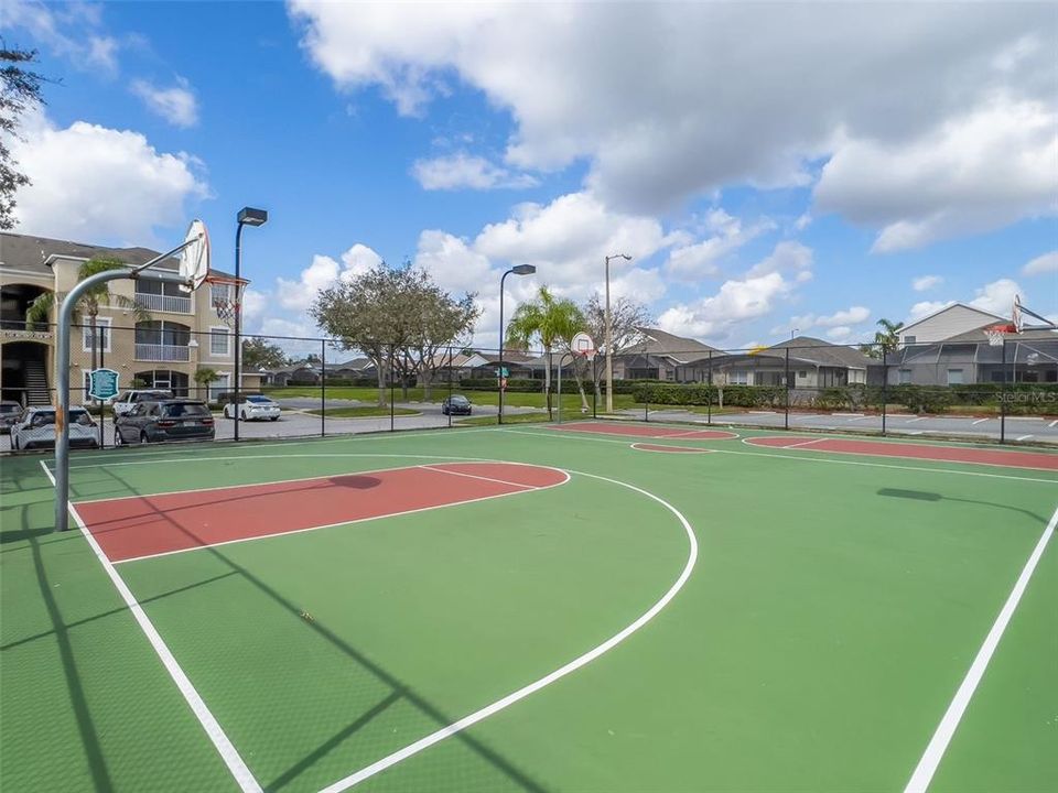 For Sale: $315,000 (3 beds, 3 baths, 1440 Square Feet)