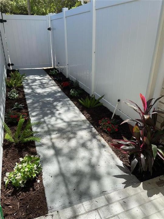 出租: $2,900 (2 贝兹, 2 浴室, 1380 平方英尺)