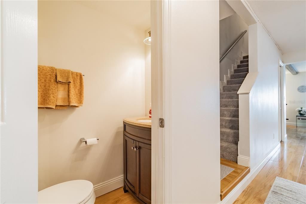 出租: $2,900 (2 贝兹, 2 浴室, 1380 平方英尺)