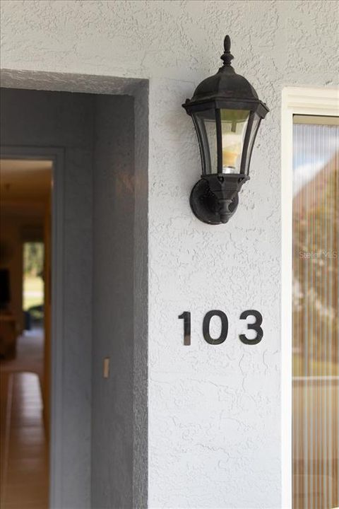 待售: $205,000 (2 贝兹, 2 浴室, 1202 平方英尺)