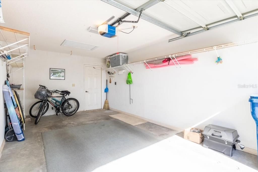 待售: $205,000 (2 贝兹, 2 浴室, 1202 平方英尺)