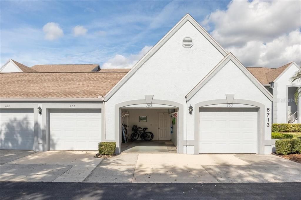 待售: $205,000 (2 贝兹, 2 浴室, 1202 平方英尺)