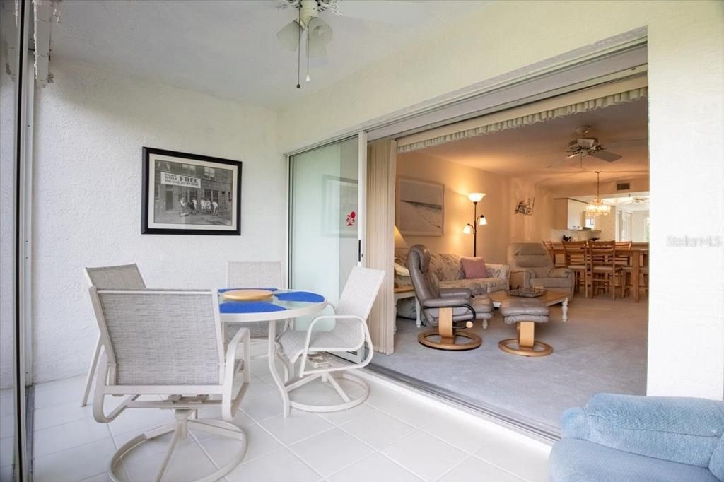 待售: $205,000 (2 贝兹, 2 浴室, 1202 平方英尺)