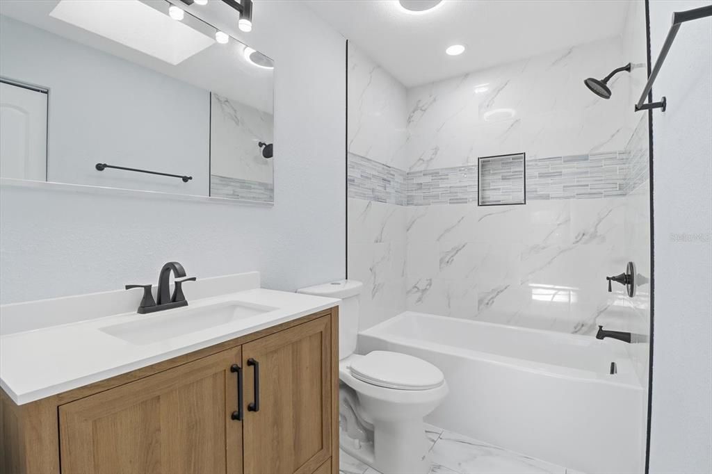 For Sale: $319,900 (3 beds, 2 baths, 1610 Square Feet)