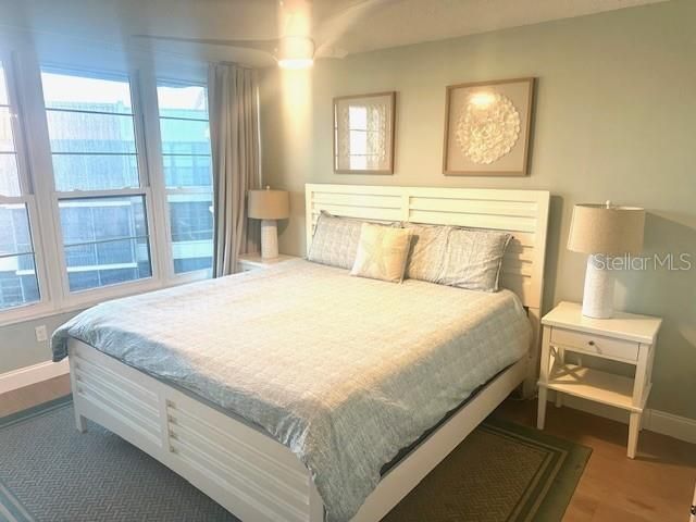 待售: $599,000 (2 贝兹, 2 浴室, 1103 平方英尺)