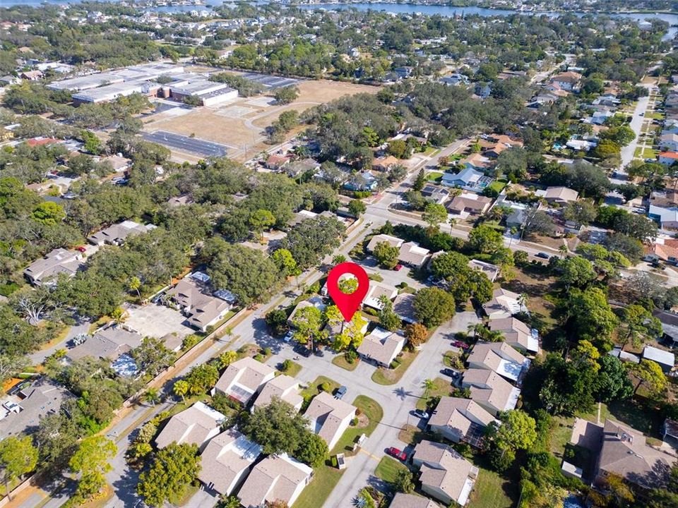 En Venta: $269,000 (2 camas, 2 baños, 1080 Pies cuadrados)