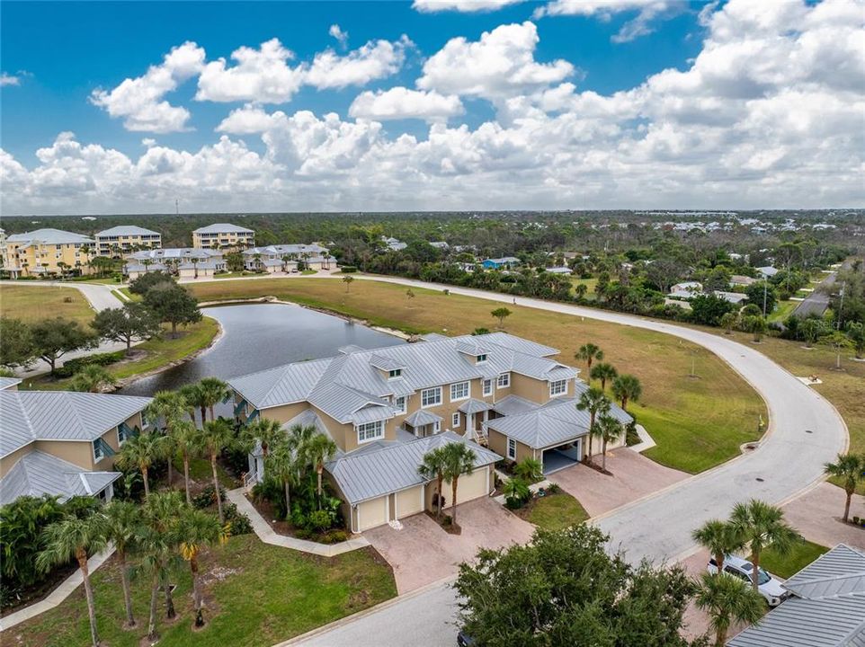 For Sale: $349,900 (3 beds, 2 baths, 2066 Square Feet)