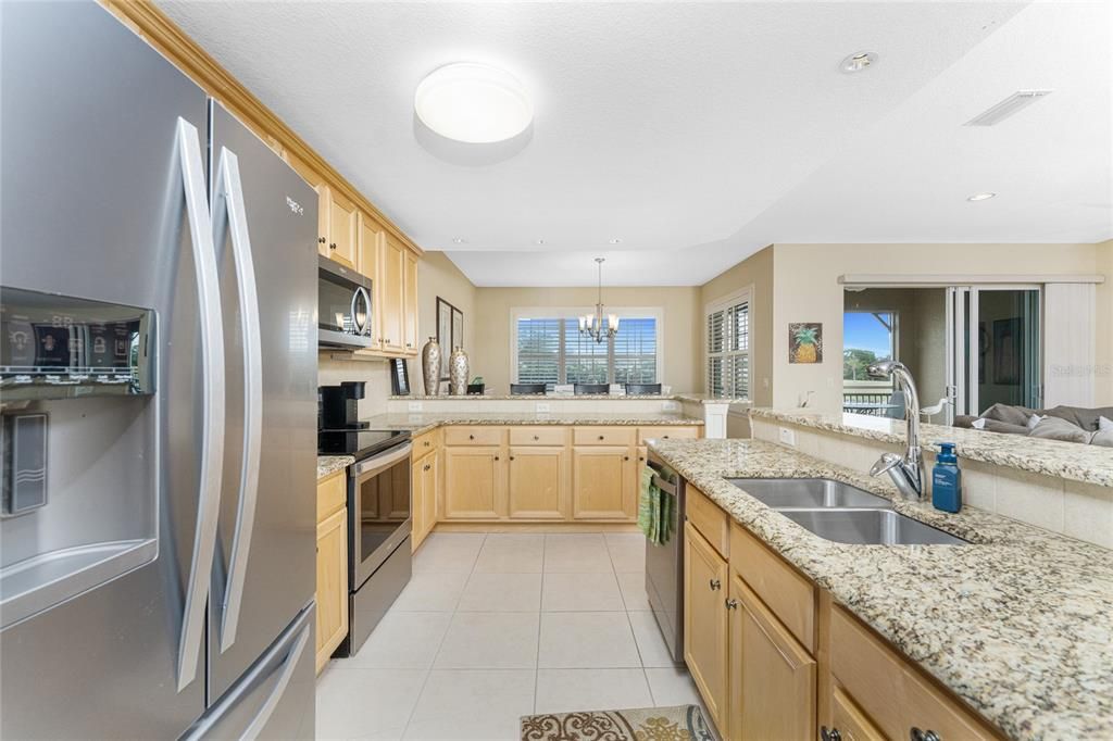 For Sale: $349,900 (3 beds, 2 baths, 2066 Square Feet)