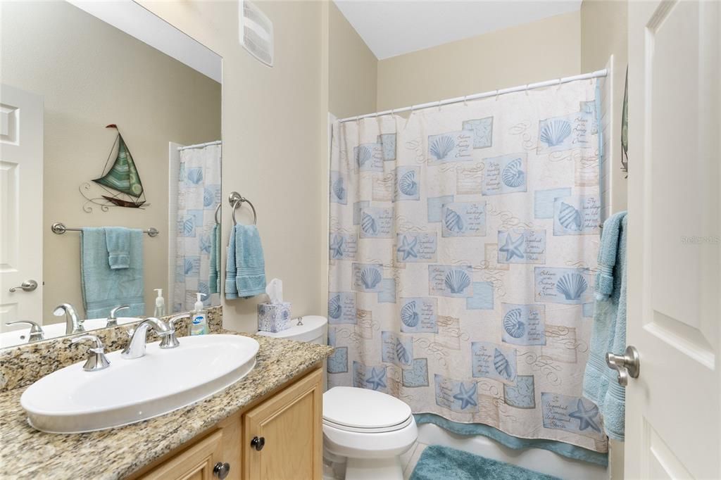 For Sale: $349,900 (3 beds, 2 baths, 2066 Square Feet)