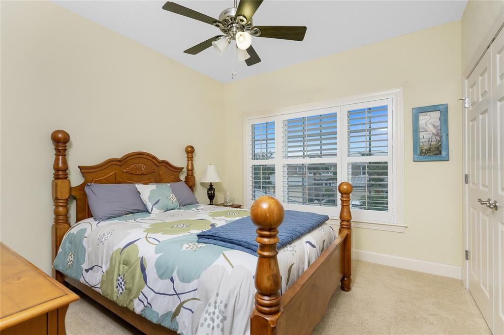 For Sale: $349,900 (3 beds, 2 baths, 2066 Square Feet)