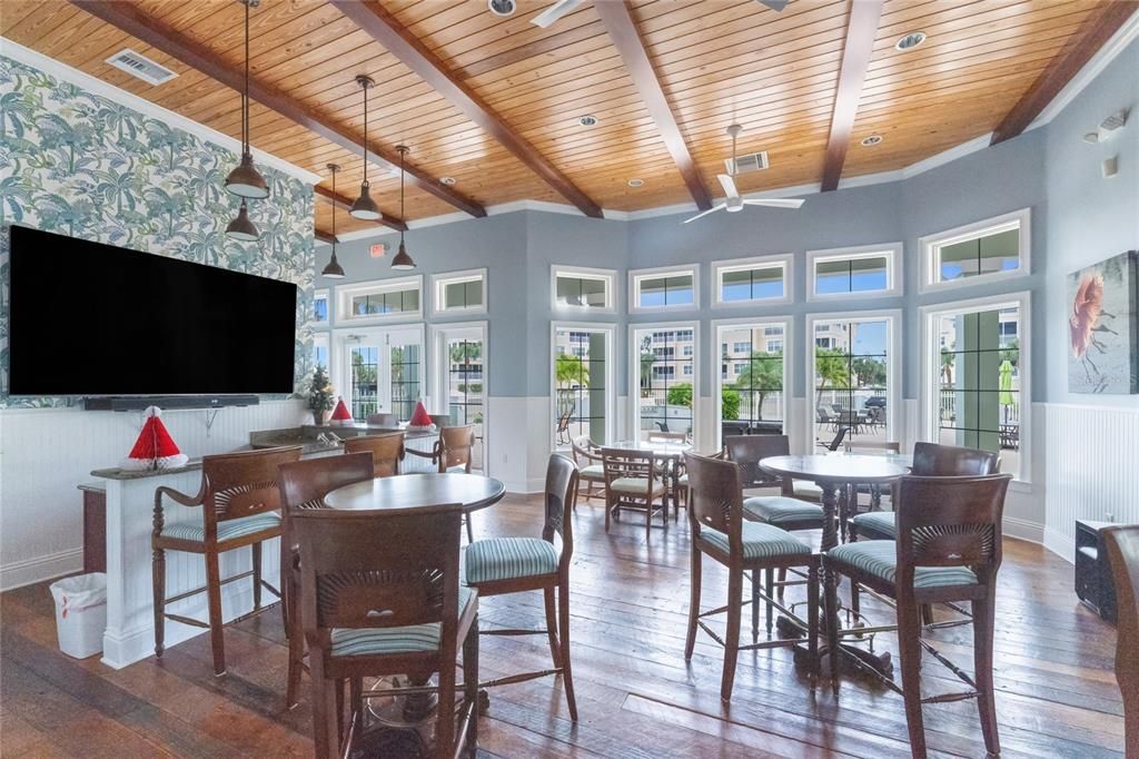 For Sale: $349,900 (3 beds, 2 baths, 2066 Square Feet)