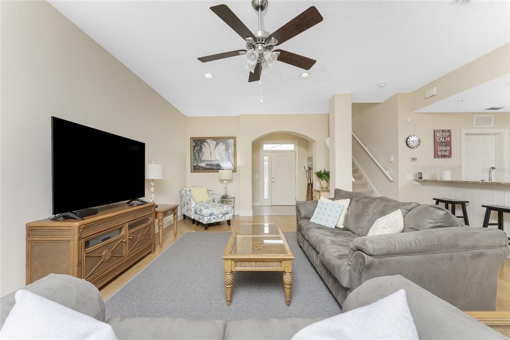 For Sale: $349,900 (3 beds, 2 baths, 2066 Square Feet)