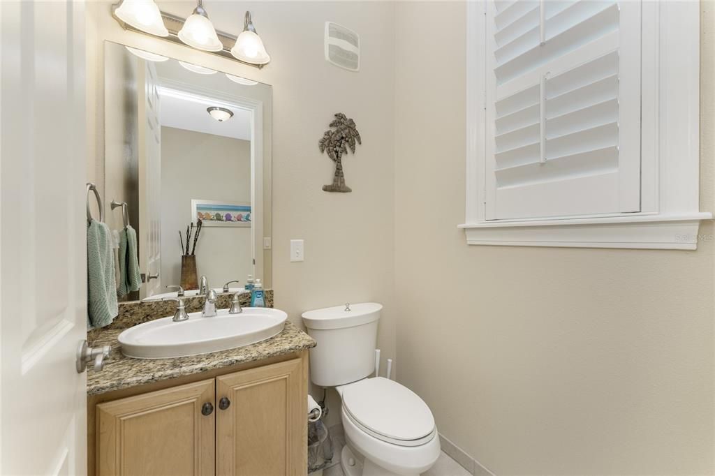 For Sale: $349,900 (3 beds, 2 baths, 2066 Square Feet)