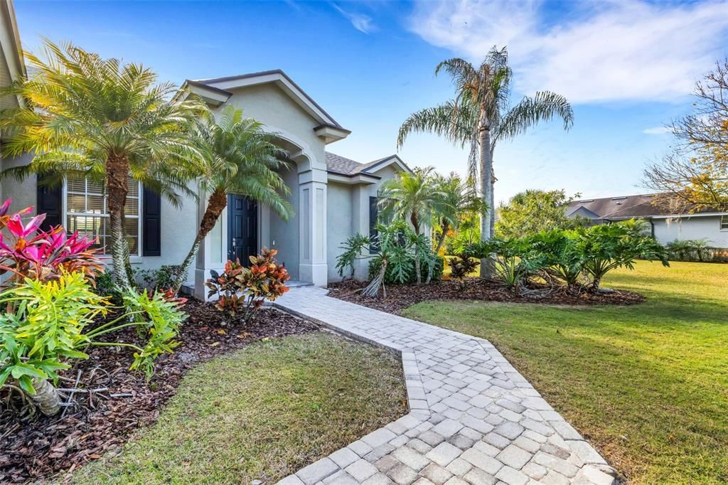 For Sale: $650,000 (4 beds, 2 baths, 2415 Square Feet)