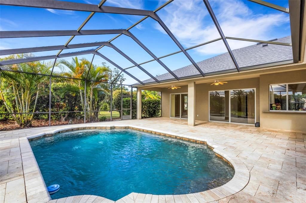 For Sale: $650,000 (4 beds, 2 baths, 2415 Square Feet)