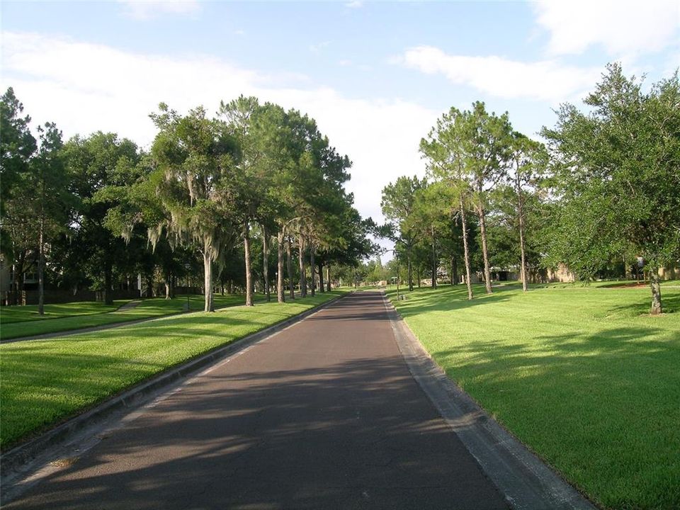 For Sale: $650,000 (4 beds, 2 baths, 2415 Square Feet)