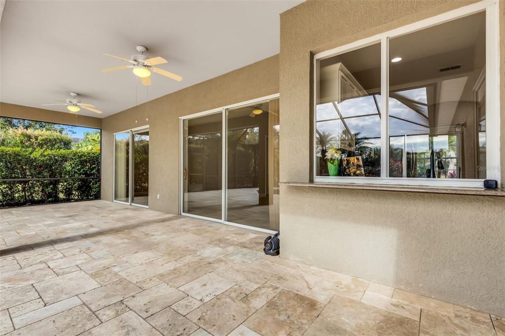 For Sale: $650,000 (4 beds, 2 baths, 2415 Square Feet)