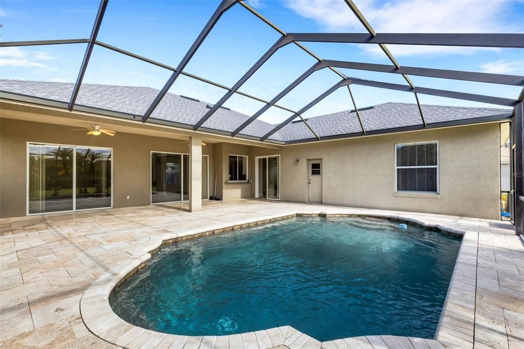 For Sale: $650,000 (4 beds, 2 baths, 2415 Square Feet)