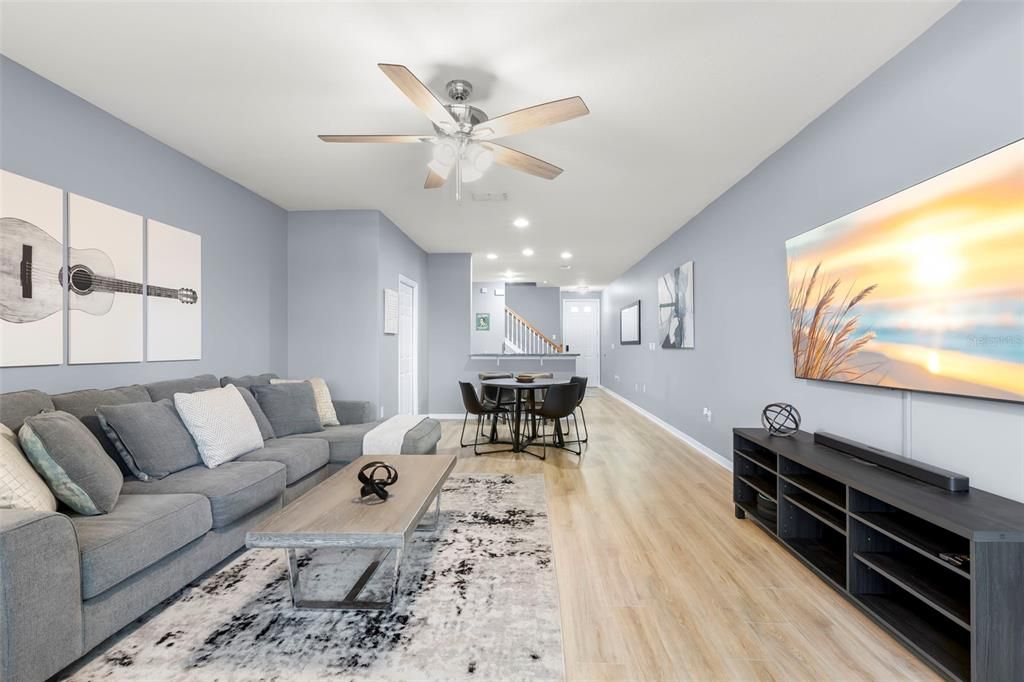 En Venta: $319,500 (2 camas, 2 baños, 1344 Pies cuadrados)