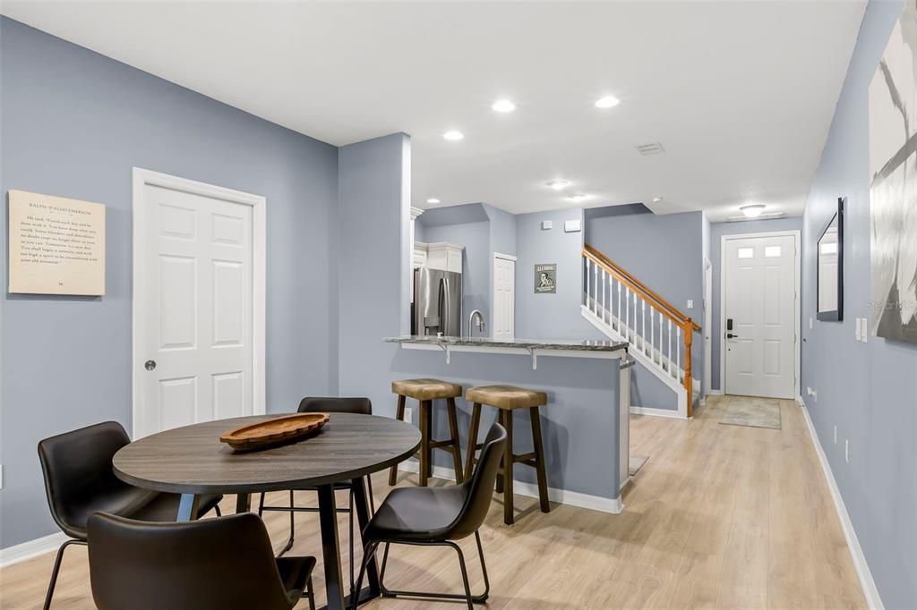 En Venta: $319,500 (2 camas, 2 baños, 1344 Pies cuadrados)