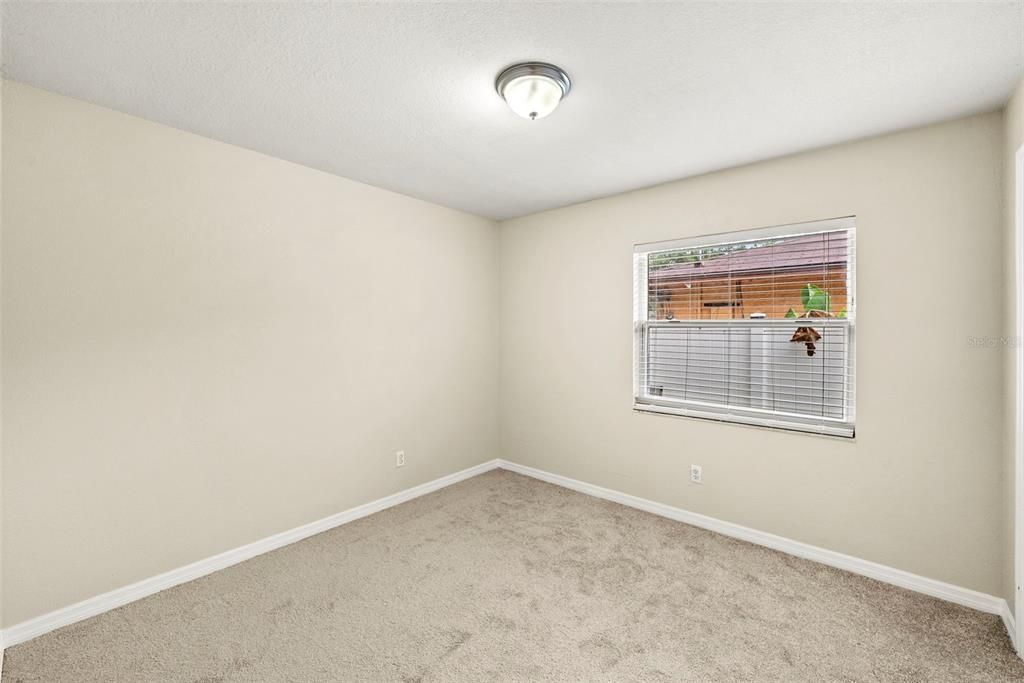 出租: $2,500 (3 贝兹, 2 浴室, 1326 平方英尺)