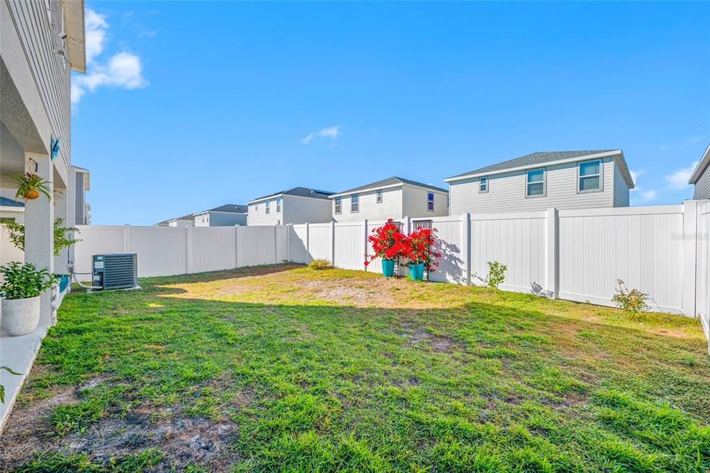 待售: $435,000 (5 贝兹, 3 浴室, 2640 平方英尺)