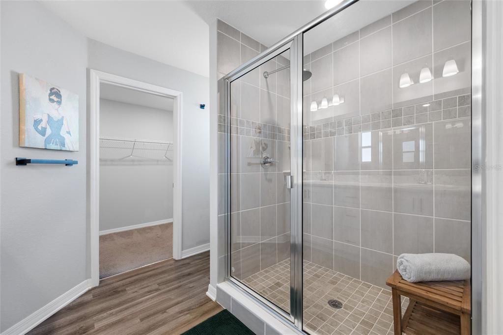 待售: $435,000 (5 贝兹, 3 浴室, 2640 平方英尺)